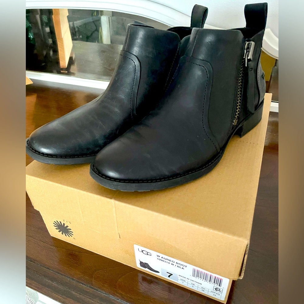 Brand New - UGG Black leather booties. Size 7.